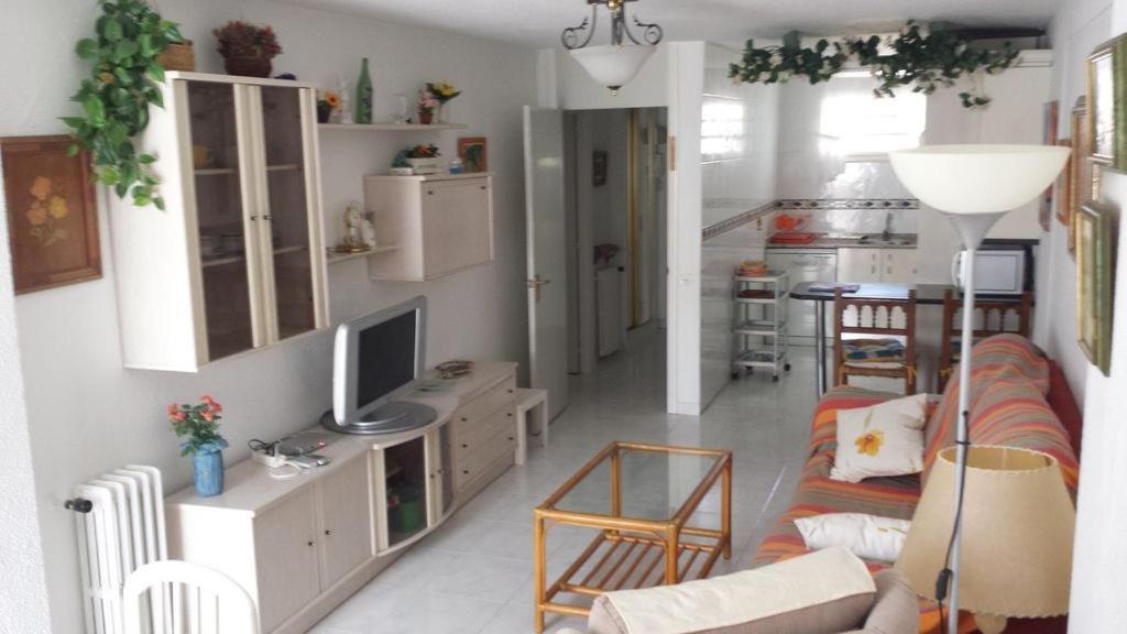 Apartamentos Cervantes ベニドルム エクステリア 写真