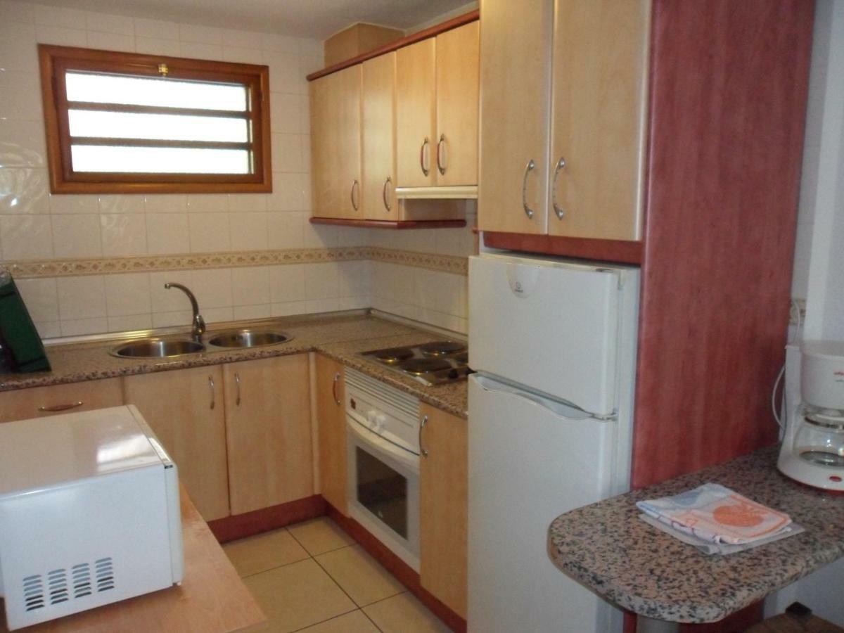 Apartamentos Cervantes ベニドルム エクステリア 写真