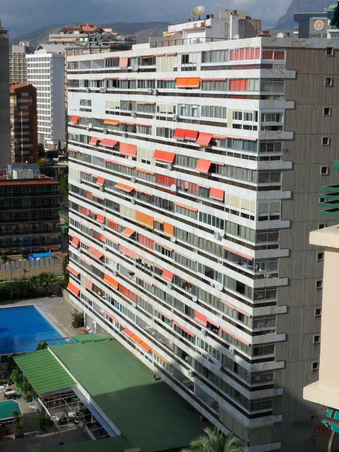 Apartamentos Cervantes ベニドルム エクステリア 写真